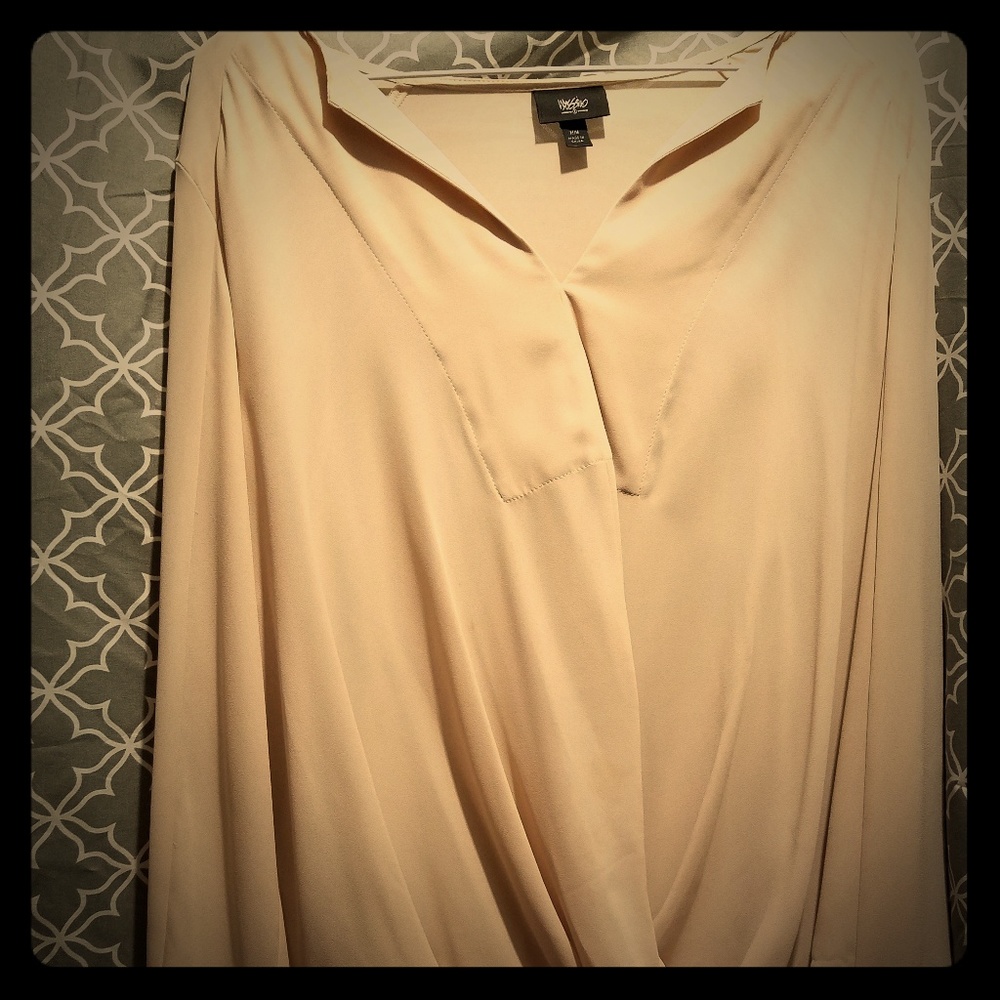 Light pink/cream blouse